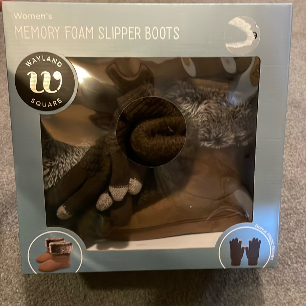 Memory Form Slipper Boots